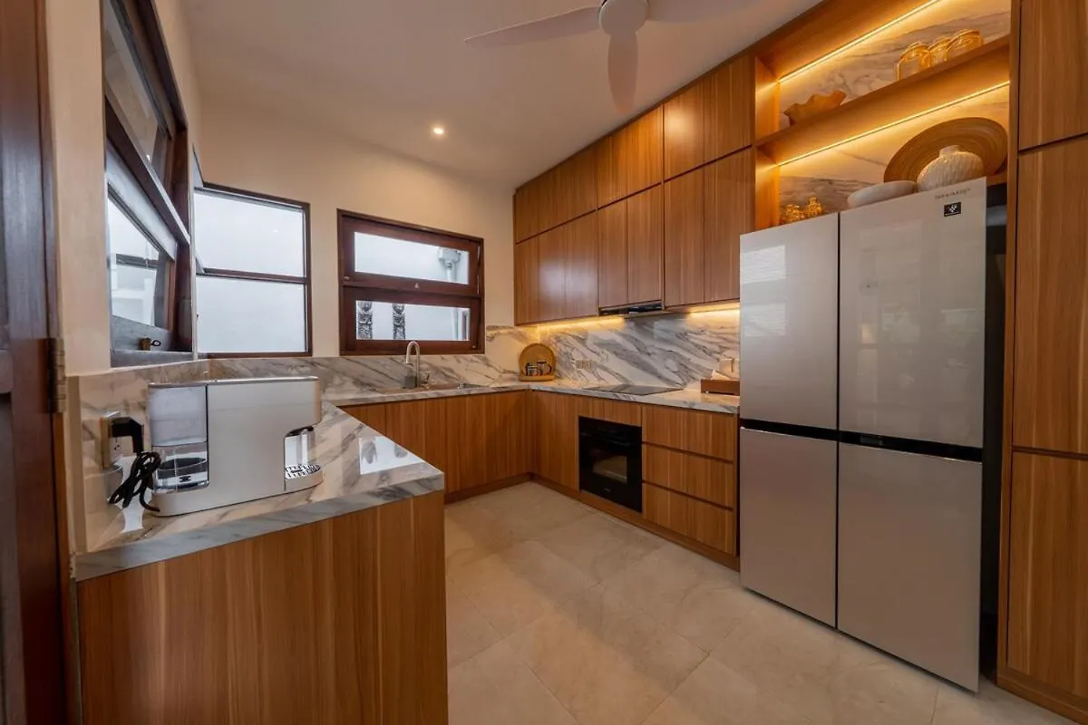 Noco Luxury Villa Seminyak  세미냑