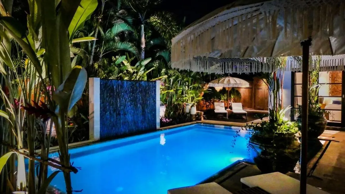 Noco Luxury Villa Seminyak 0*,