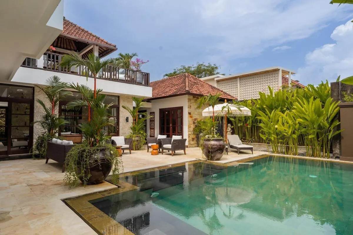 Noco Luxury Villa Seminyak 0*,