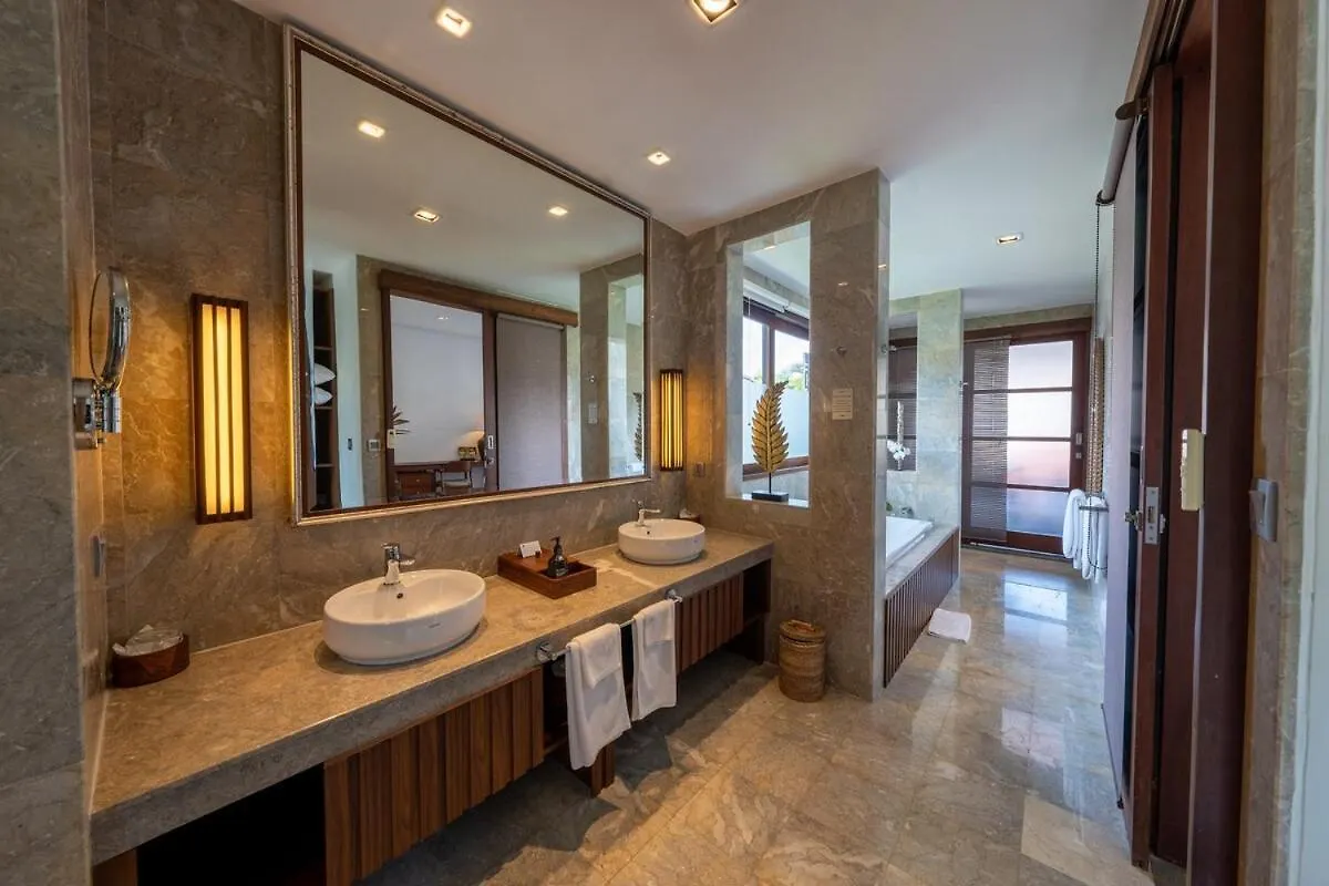 Noco Luxury Villa Seminyak